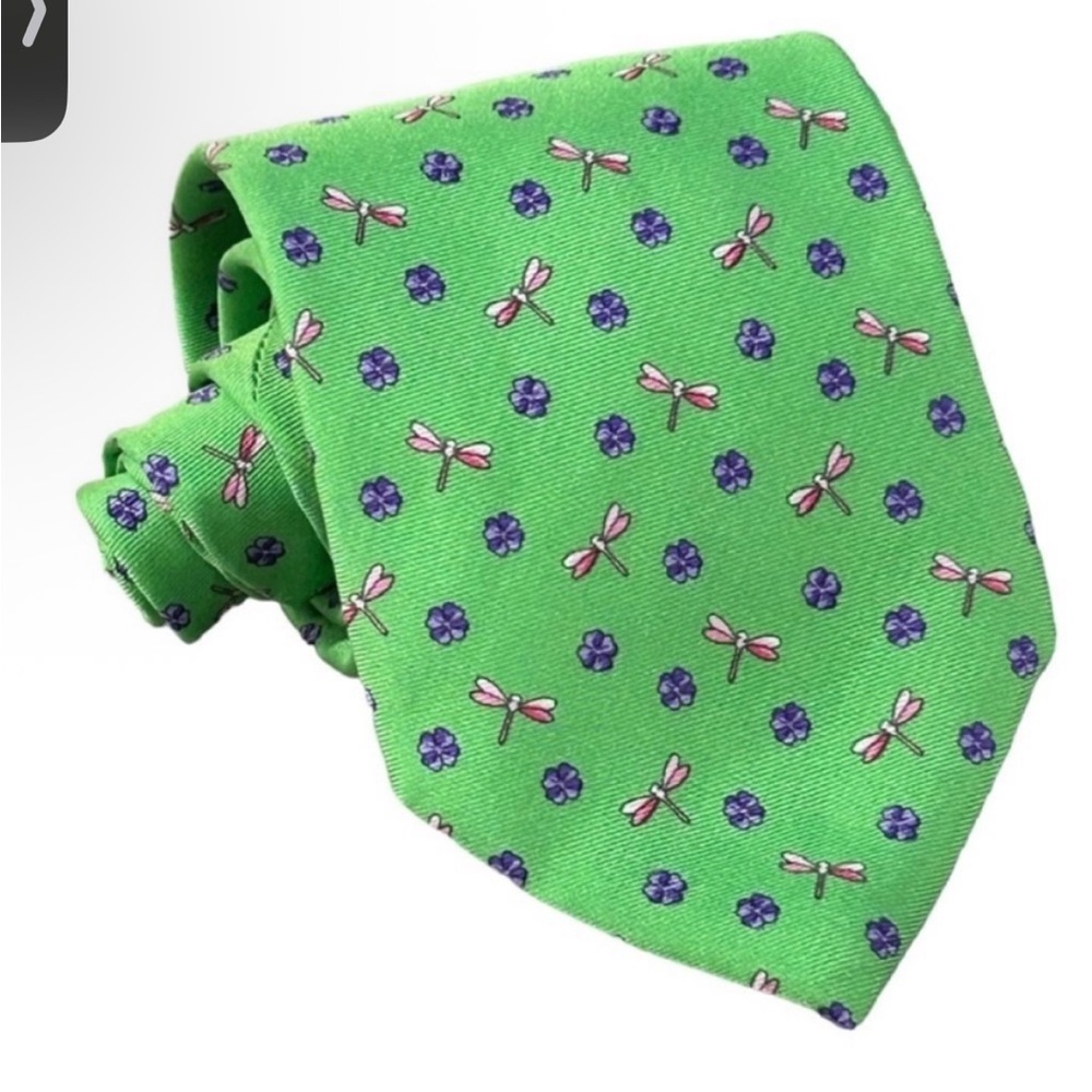 Brooks Brothers Spring Time Dragonflies & Flowers Necktie
